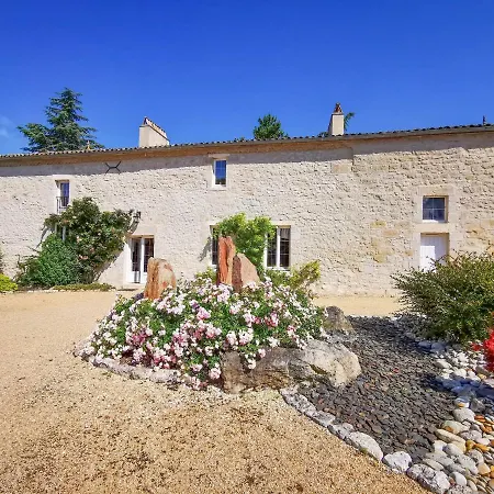 Villa Gontaud * Gontaud-de-Nogaret